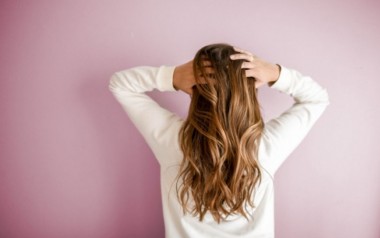 5 DIY Hair Masks to Try at Home (BONUS: The Best Scalp Scrub Recipe)
