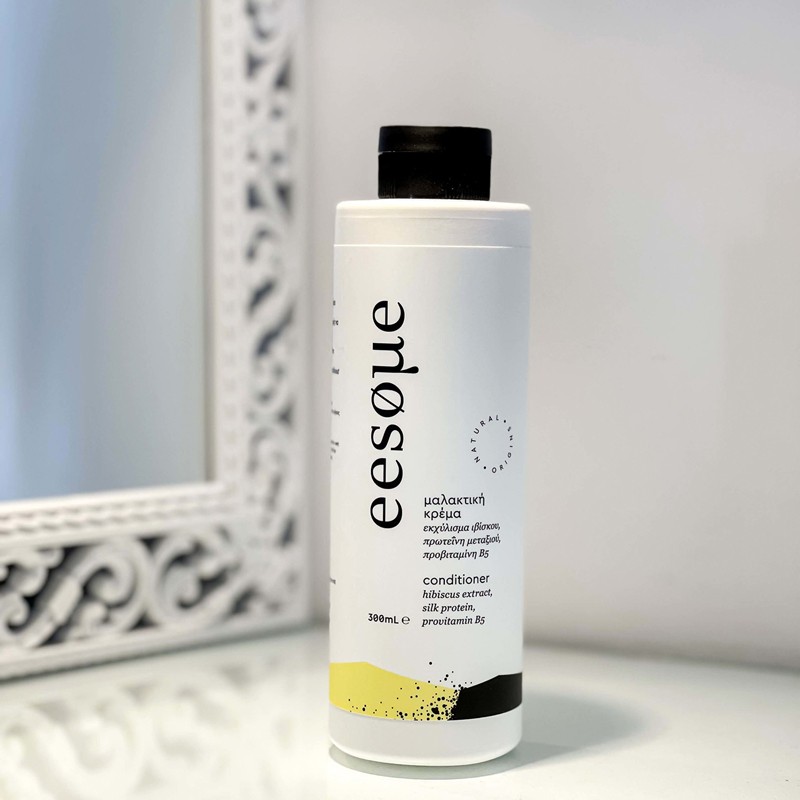 Conditioner with hibiscus extract