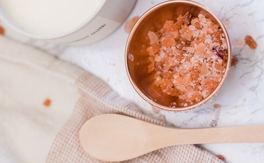 A bowl with face scrub