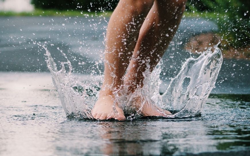 Moisturize your feet Barefoot in the rain