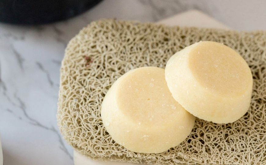 Soy candles are easier to clean up Sponge and soaps