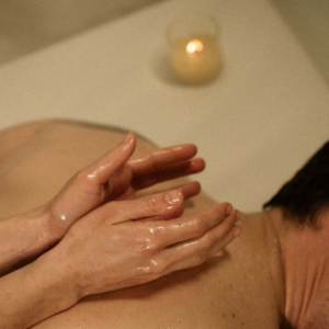 Massage with zen candle